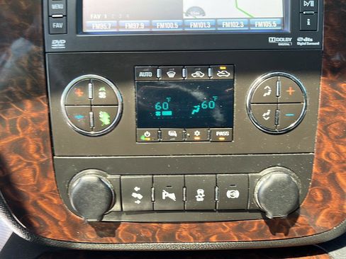Used 2014 GMC Sierra 3500 Denali w/ LPO, On The Job Package AWD/4WD image 22