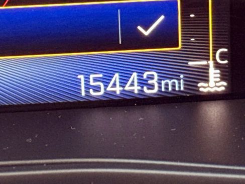 Used 2023 Chevrolet Colorado Trail Boss w/ Technology Package image 21