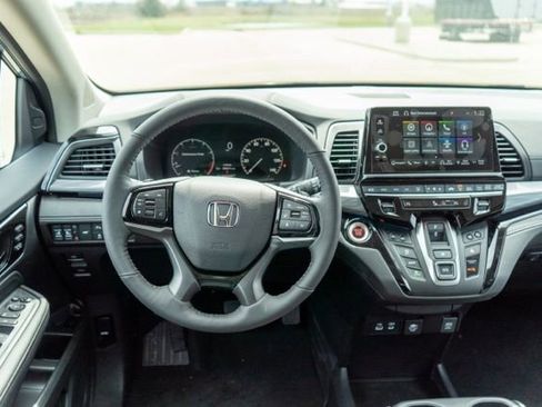 New 2026 Honda Odyssey Elite image 14