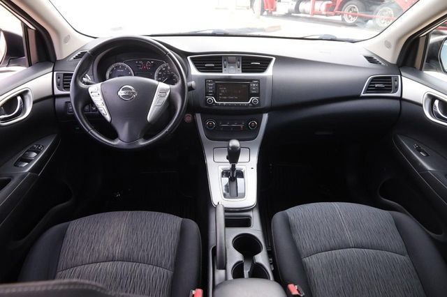 Used 2015 Nissan Sentra SV FWD image 21