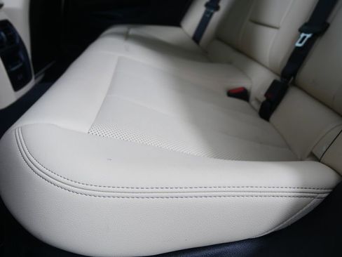 Certified 2024 BMW 330i xDrive 330i xDrive w/ Premium Package image 15