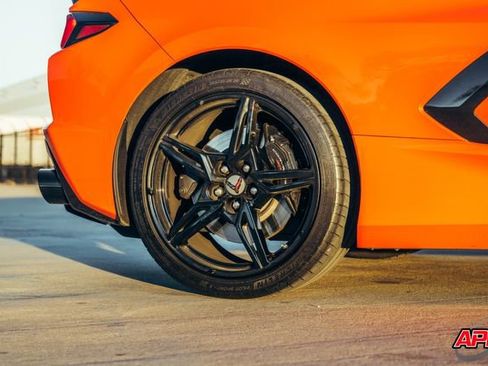 Used 2020 Chevrolet Corvette Stingray Premium Cpe w/ 3LT Preferred Equipment Group image 63