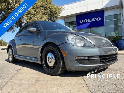 Used 2016 Volkswagen Beetle 1.8T SE