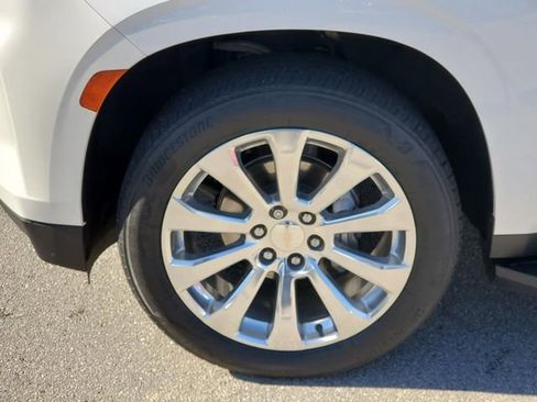 Used 2023 Chevrolet Tahoe Premier image 9