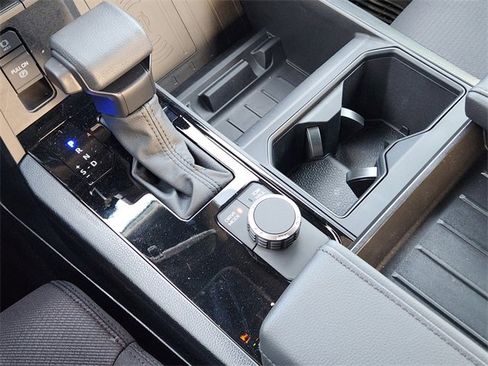 New 2026 Toyota Tundra SR5 image 15