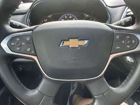 Used 2023 Chevrolet Traverse High Country FWD image 71