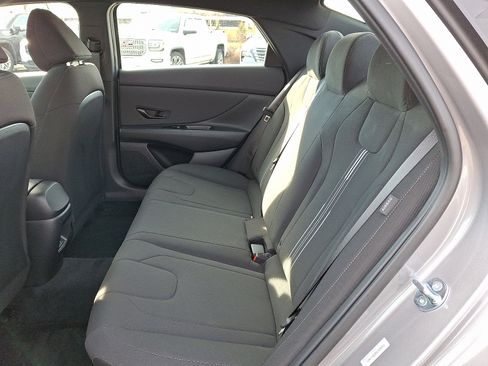 Certified 2025 Hyundai Elantra Sport image 10