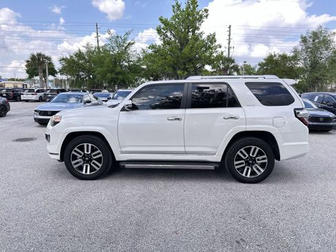 Used 2016 Toyota 4Runner Limited image 3