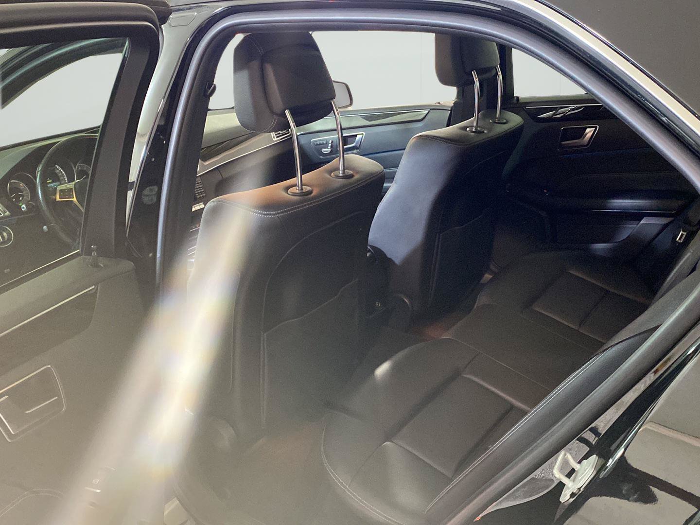 Used 2014 Mercedes-Benz E 350 4MATIC Sedan image 15