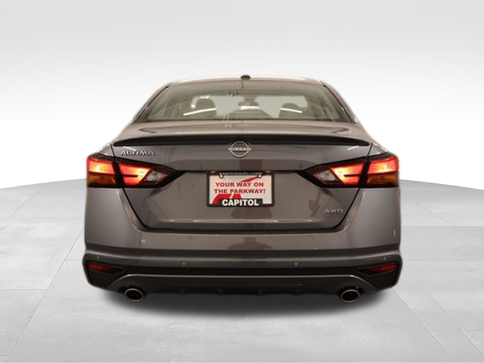 New 2026 Nissan Altima 2.5 SV w/ SV Special Edition Package AWD/4WD image 3