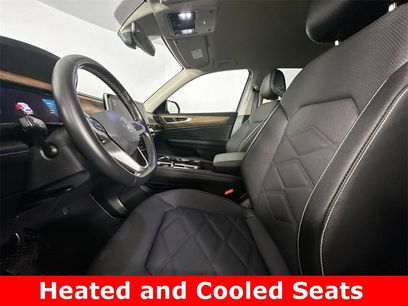 Used 2025 Volkswagen Atlas SE