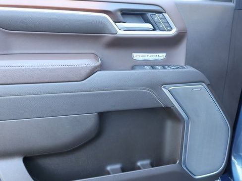 Certified 2025 GMC Sierra 1500 Denali w/ Denali Reserve Package image 9