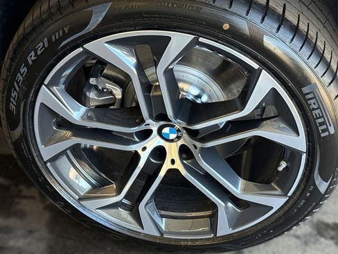 New 2026 BMW X5 xDrive50e w/ Executive Package AWD/4WD image 14