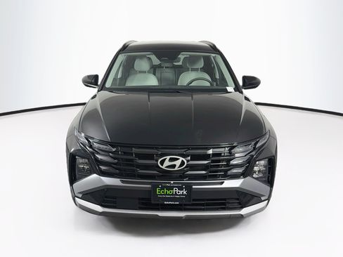 Used 2025 Hyundai Tucson SEL FWD image 2