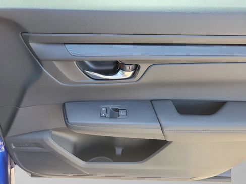 Used 2025 Honda CR-V EX image 21