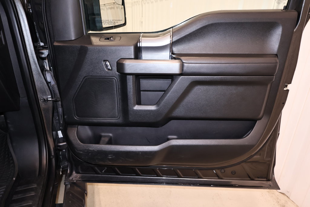 Used 2016 Ford F150 XLT w/ Equipment Group 301A Mid AWD/4WD image 16