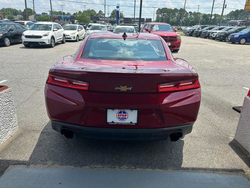 Used 2017 Chevrolet Camaro LT image 7