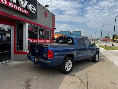 Used 2011 Dodge Dakota Big Horn w/ Utility Group AWD/4WD image 3