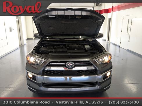 Used 2020 Toyota 4Runner Limited image 28