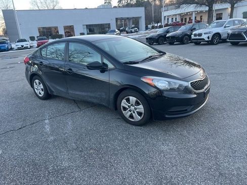 Used 2016 Kia Forte LX image 7