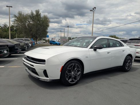 New 2026 Dodge Charger R/T image 7