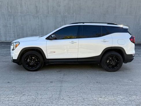 Certified 2023 GMC Terrain AT4 image 10