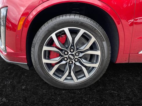 New 2025 Cadillac XT6 Sport w/ Technology Package image 15