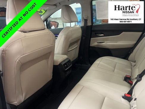 Used 2025 Nissan Murano SL image 12