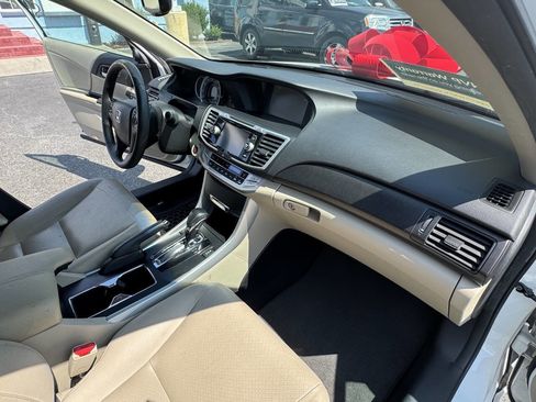 Used 2013 Honda Accord EX-L image 30