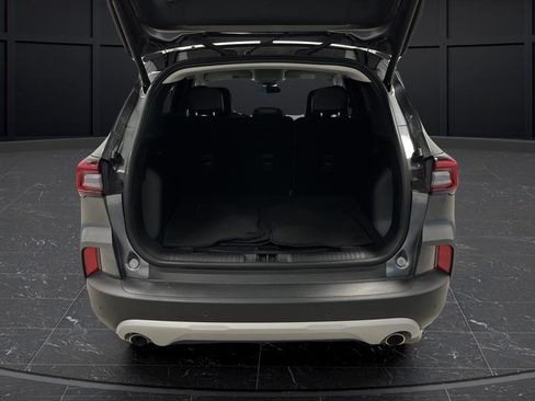 Used 2025 Ford Escape Platinum image 14