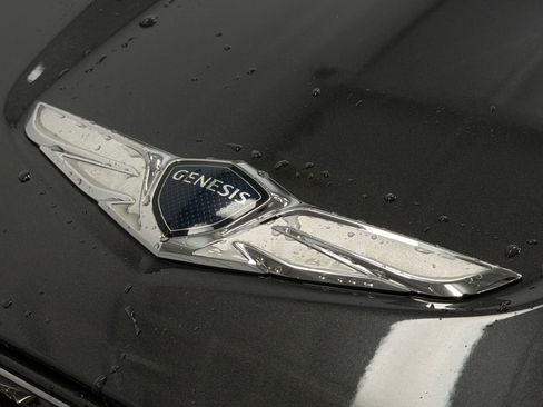 Used 2025 Genesis GV70 2.5T image 13