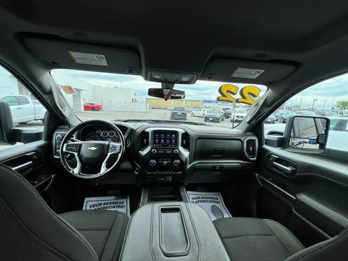 Used 2022 Chevrolet Silverado 2500 LT w/ Convenience Package AWD/4WD image 32
