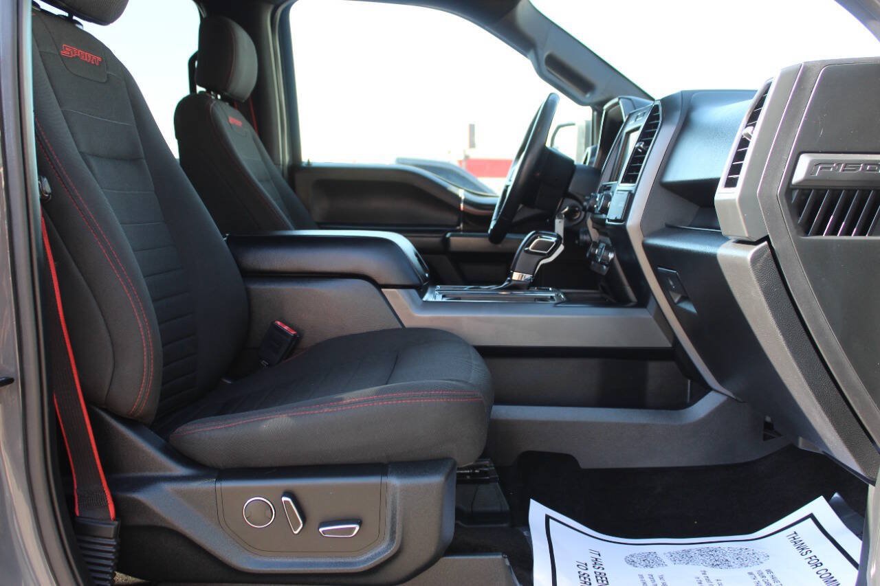 Used 2018 Ford F150 XLT w/ Equipment Group 302A Luxury AWD/4WD image 9