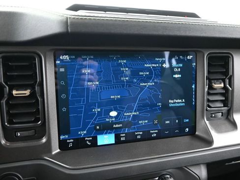 New 2025 Ford Bronco Badlands image 17