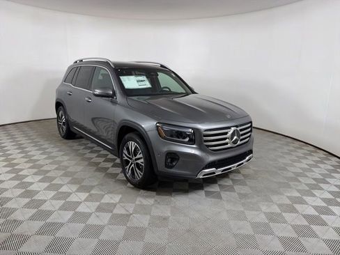 New 2026 Mercedes-Benz GLB 250 4MATIC image 1