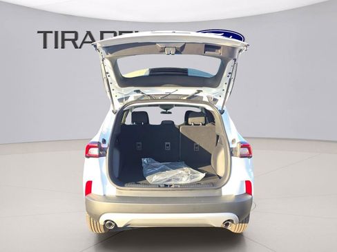 New 2026 Ford Escape Active image 10