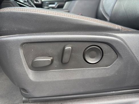 Used 2023 GMC Sierra 1500 AT4 w/ AT4 Premium Package image 15