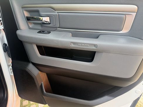 Used 2014 RAM 1500 Big Horn image 11