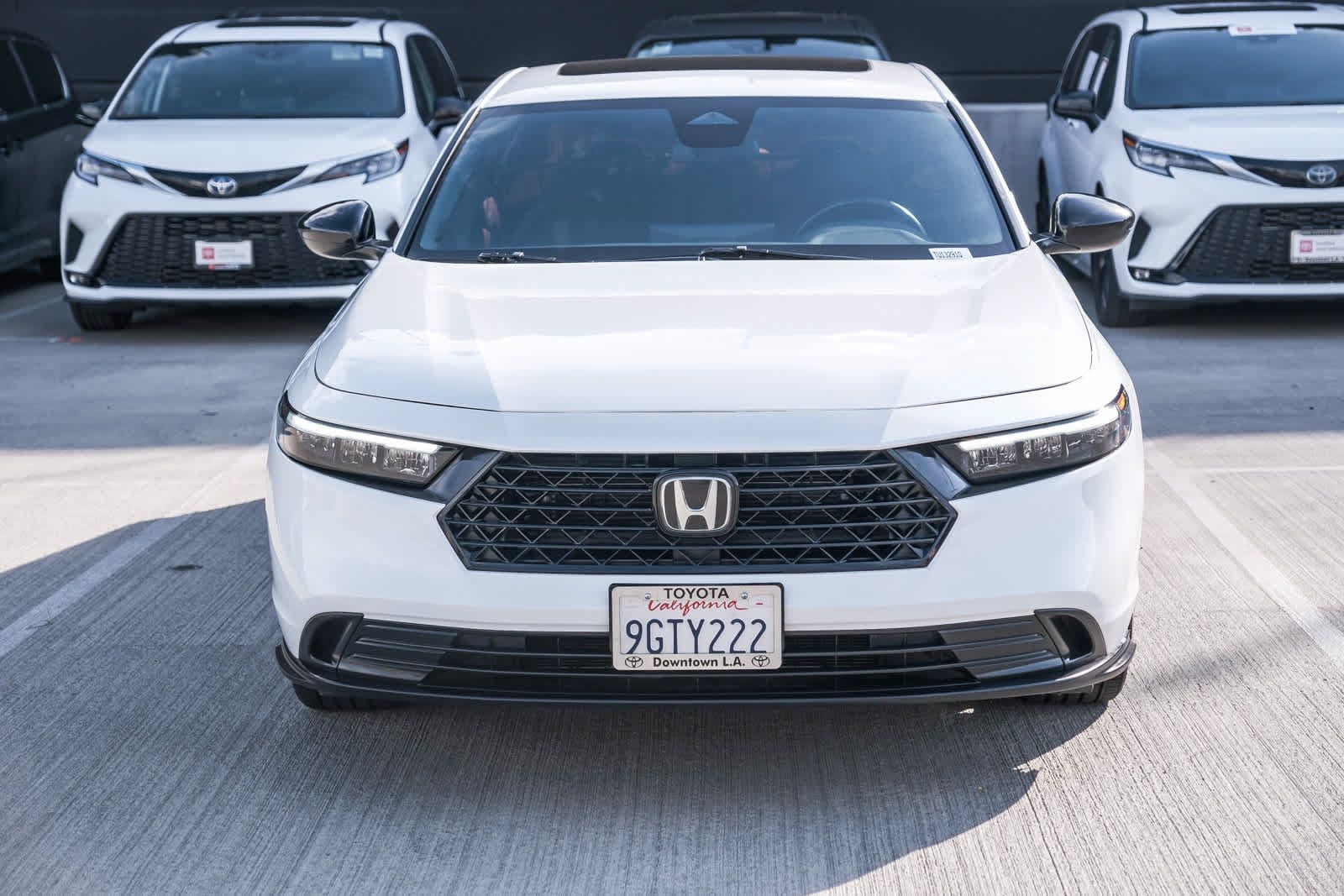 Used 2023 Honda Accord Sport image 2