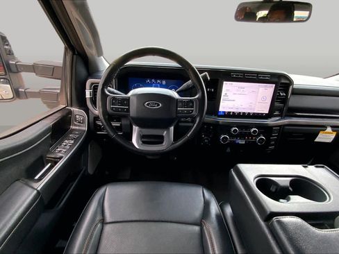 Used 2024 Ford F250 Lariat w/ Black Appearance Package AWD/4WD image 6