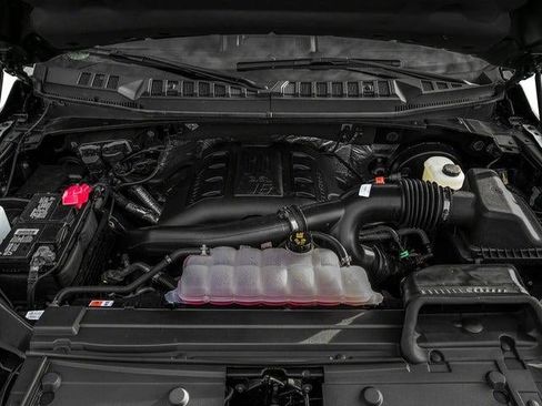 Used 2016 Ford F150 XLT w/ Equipment Group 302A Luxury AWD/4WD image 14