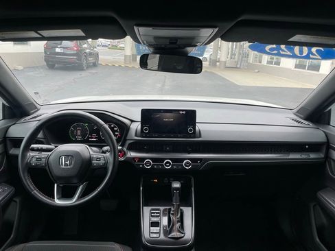 Certified 2025 Honda CR-V Sport image 10