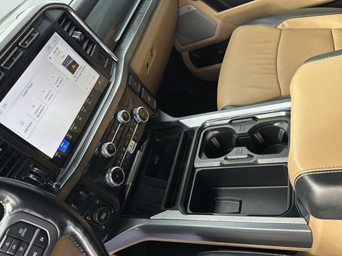 Used 2023 Ford F350 Lariat w/ FX4 Off-Road Package image 20