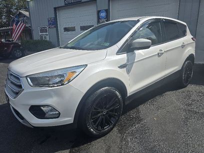 Used 2017 Ford Escape SE w/ SE Cold Weather Package