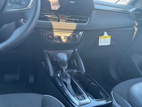 New 2026 Chevrolet TrailBlazer LT w/ Convenience Package image 11