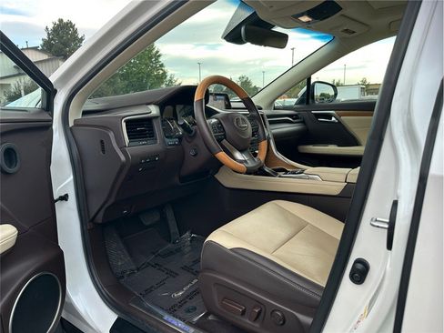 Used 2019 Lexus RX 450h AWD w/ Navigation Package image 17