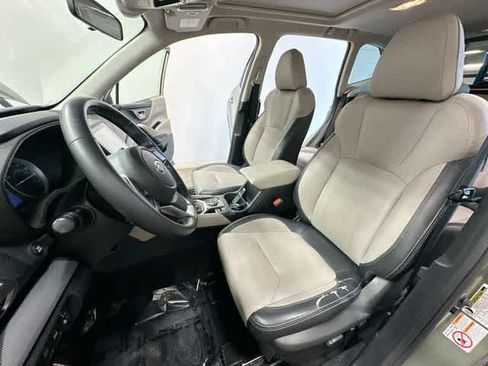 Used 2019 Subaru Forester Limited AWD/4WD image 17