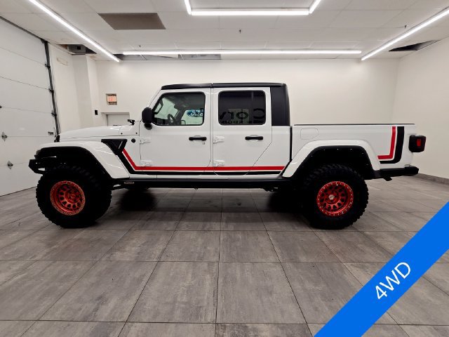 Used 2022 Jeep Gladiator Sport AWD/4WD image 2
