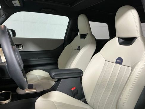 Certified 2025 MINI Cooper S FWD image 20