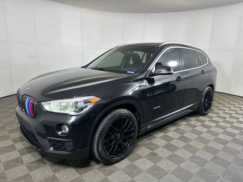 Used 2017 BMW X1 xDrive28i image 7